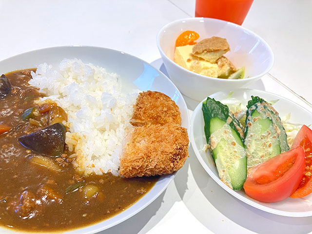 満福うえのまち食堂写真 食事